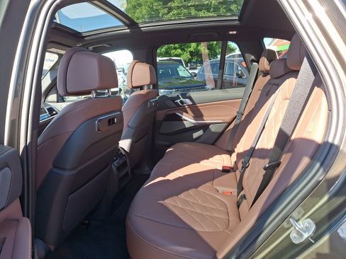 Used 2025 BMW X5 sDrive40i w/ Premium Package RWD image 10