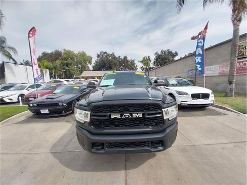 Used 2020 RAM 2500 Tradesman AWD/4WD image 2