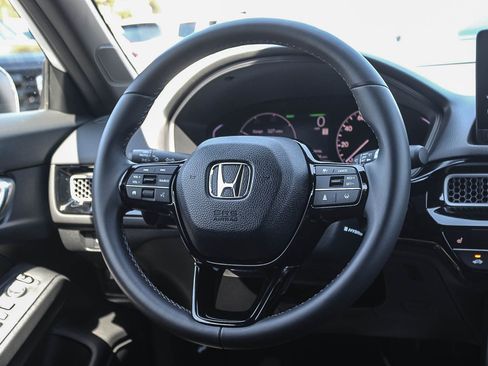 Used 2025 Honda Civic Sport image 16