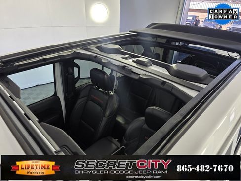 Used 2022 Jeep Wrangler Unlimited Rubicon w/ Xtreme Recon 35" Tire Package image 29