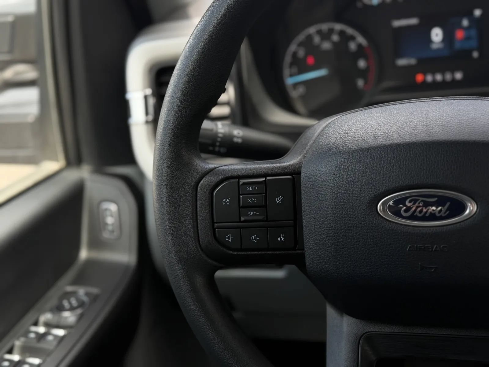 Used 2024 Ford F250 XL w/ FX4 Off-Road Package AWD/4WD image 22
