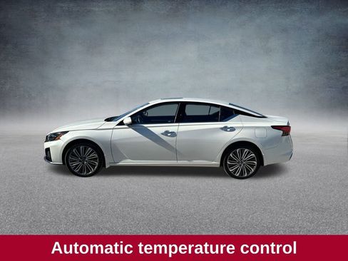 Used 2023 Nissan Altima 2.5 SL image 12