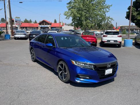 Used 2020 Honda Accord Sport image 7
