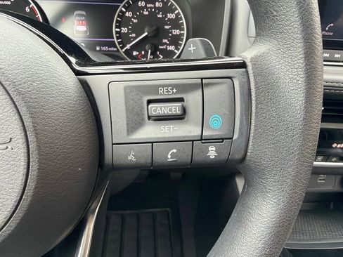 Used 2023 Nissan Rogue SV AWD/4WD image 24
