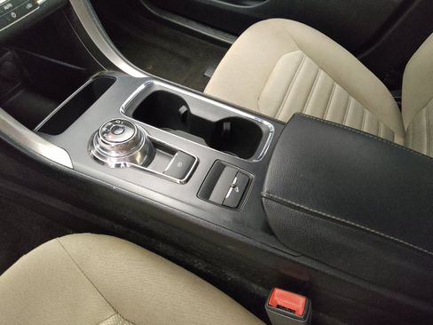 Used 2019 Ford Fusion S image 26