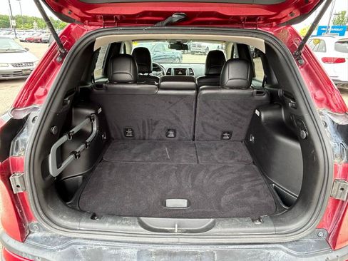Used 2017 Jeep Cherokee Limited AWD/4WD image 17