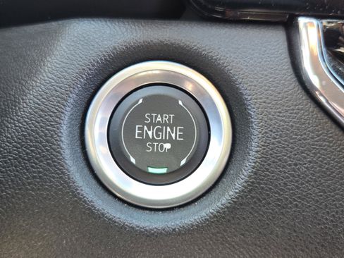 Used 2024 Chevrolet Colorado Trail Boss w/ Technology Package image 23