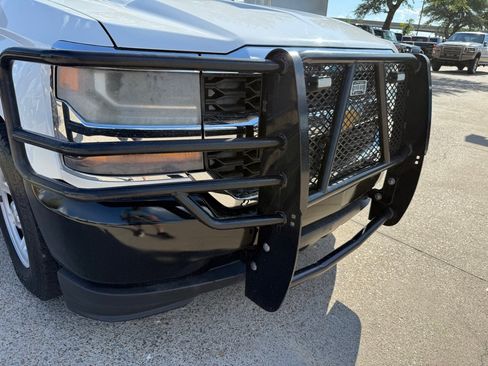 Used 2016 Chevrolet Silverado 1500 W/T AWD/4WD image 11