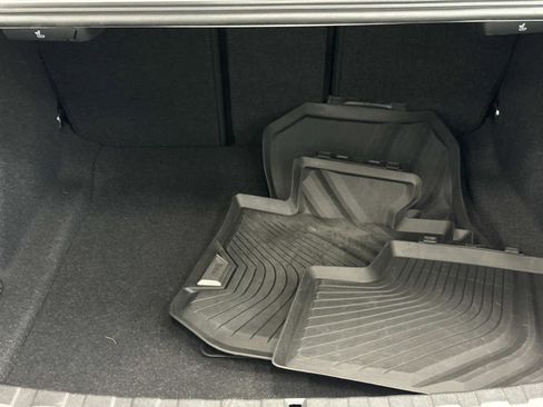 Used 2023 BMW 330i xDrive Sedan w/ Premium Package image 29