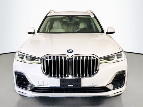 Used 2020 BMW X7 xDrive40i w/ Premium Package AWD/4WD image 2