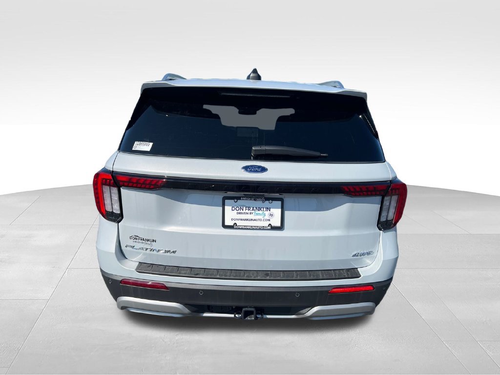 New 2026 Ford Explorer Platinum w/ LUX Leather Package AWD/4WD image 4