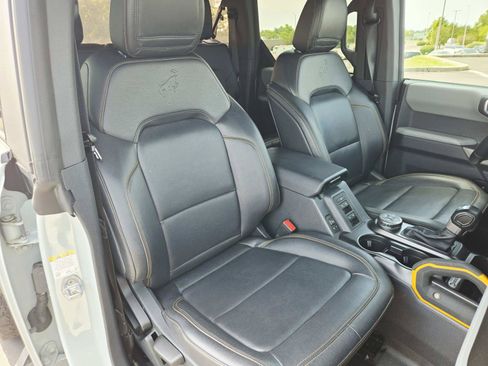 Used 2021 Ford Bronco Badlands AWD/4WD image 15
