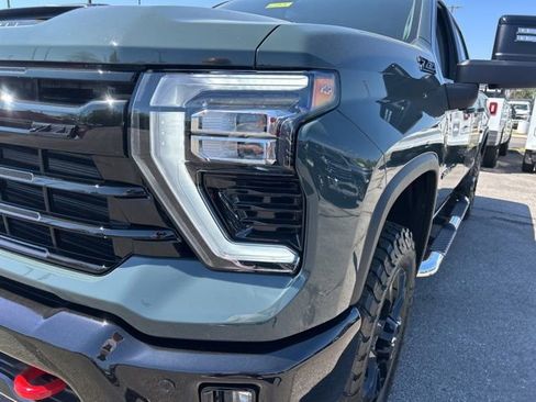 New 2026 Chevrolet Silverado 2500 LT w/ Trail Boss Package AWD/4WD image 9