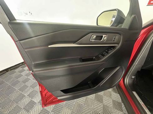Used 2026 Ford Explorer ST-Line AWD/4WD image 15