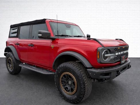 Used 2021 Ford Bronco Badlands AWD/4WD image 3
