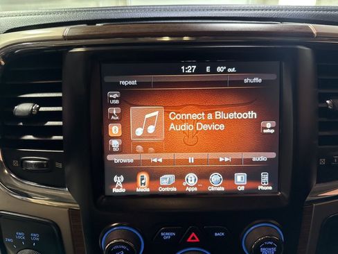 Used 2015 RAM 2500 Laramie image 33