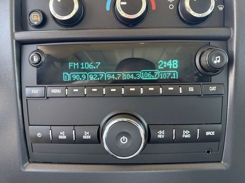 Used 2025 GMC Savana 2500 Extended w/ Driver Convenience Package RWD image 17
