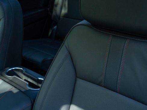 Used 2025 Chevrolet Tahoe RST w/ Comfort Package image 22