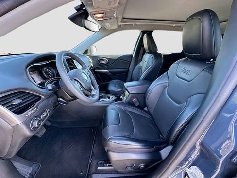 Used 2022 Jeep Cherokee Limited w/ Elite Package image 21