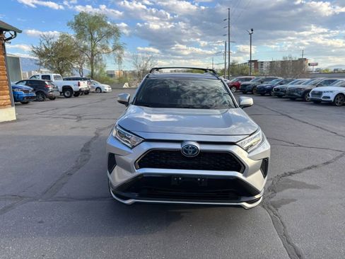 Used 2021 Toyota RAV4 SE w/ Weather & Moonroof Package image 2