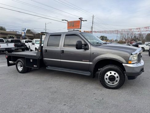 Used 2004 Ford F350 XLT image 1