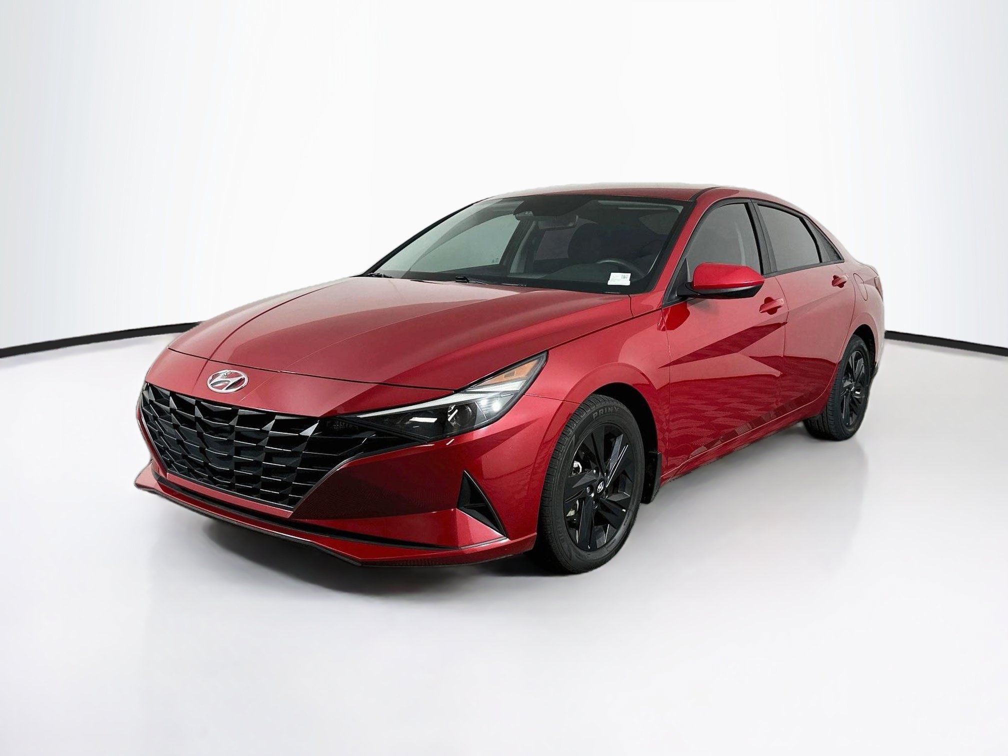 Used 2022 Hyundai Elantra SEL FWD image 3