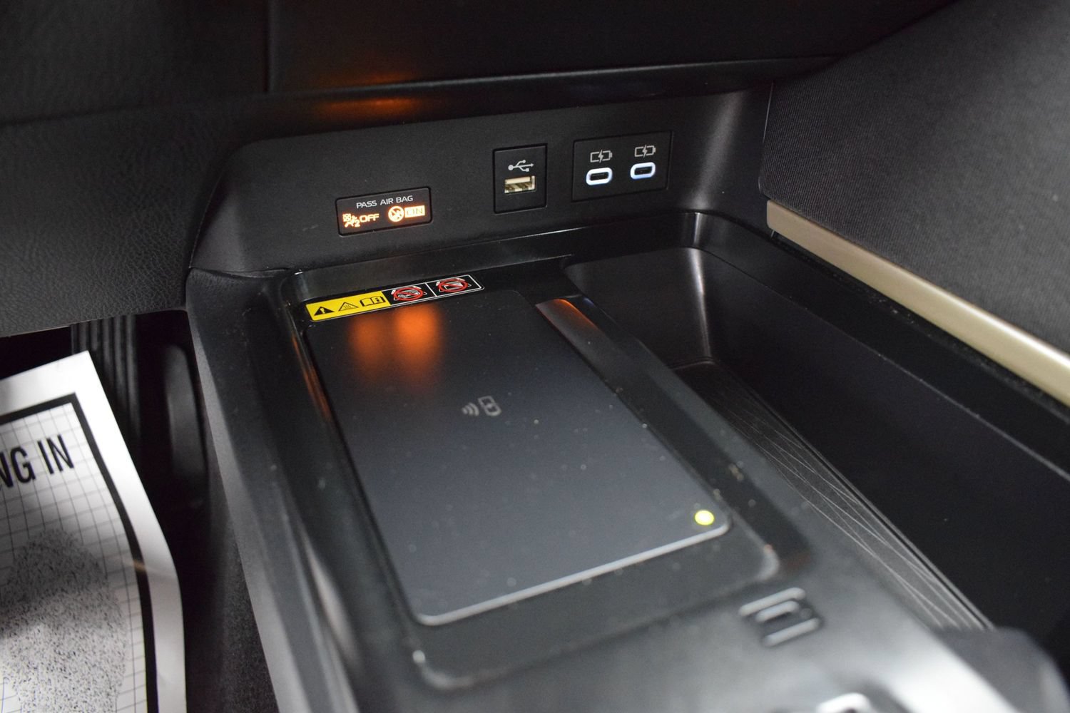Used 2025 Toyota Camry LE FWD image 15