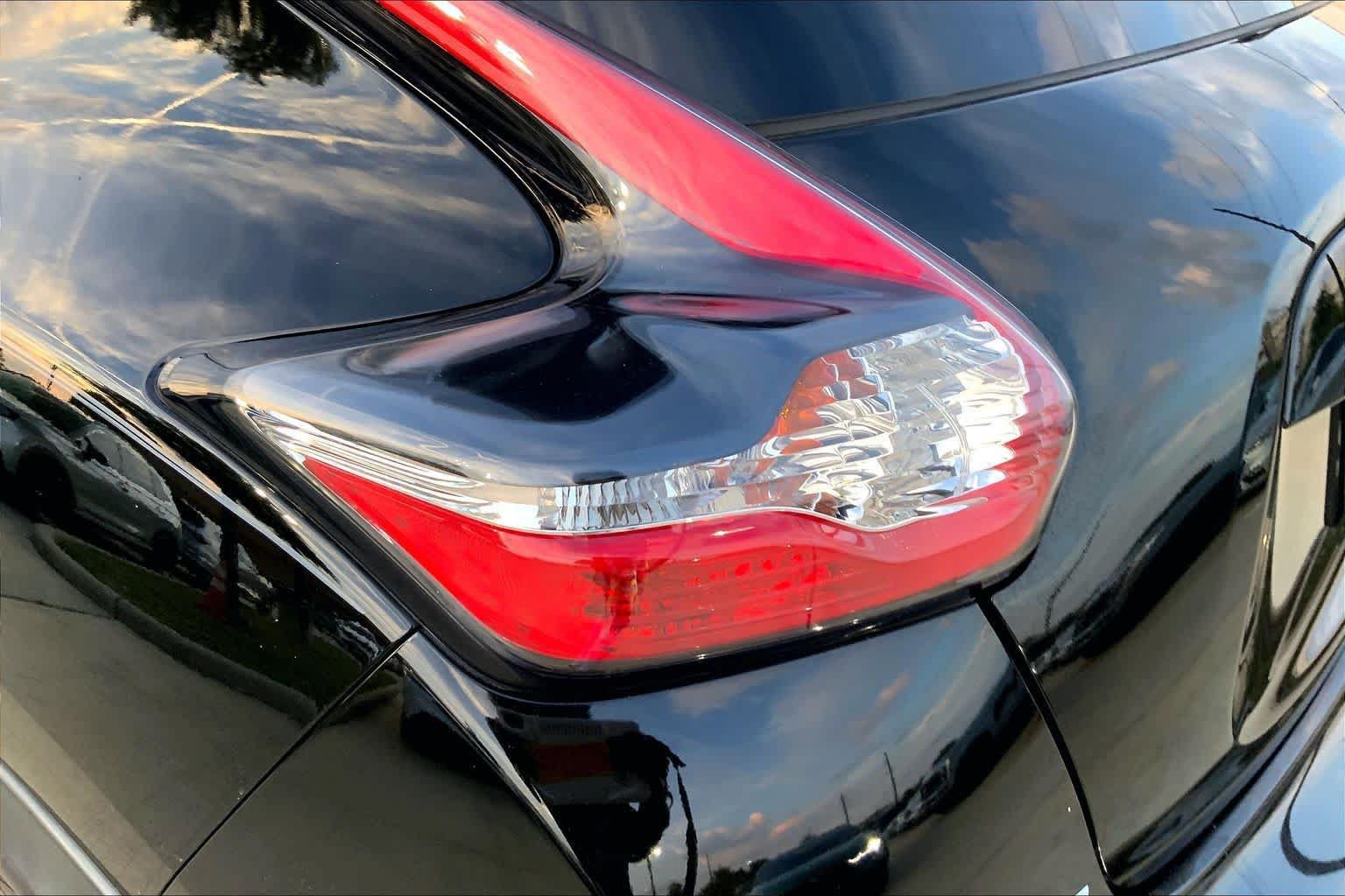 Used 2016 Nissan Juke SV FWD image 29
