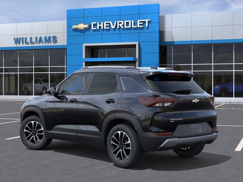 New 2026 Chevrolet TrailBlazer LT w/ LT Cold Weather Package AWD/4WD image 3