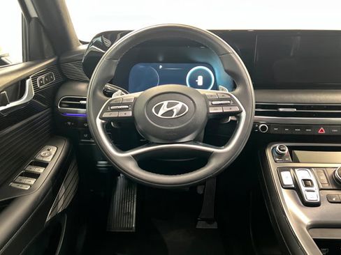 Used 2024 Hyundai Palisade Calligraphy image 12