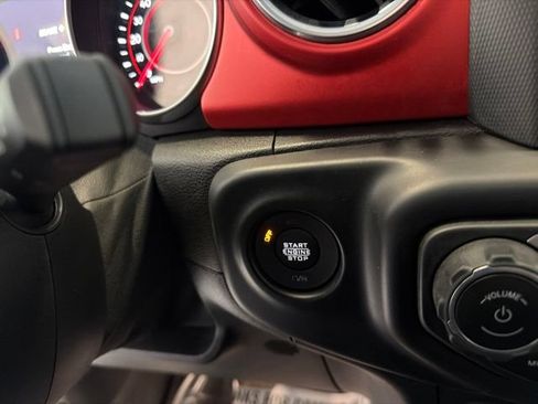 Used 2021 Jeep Wrangler Unlimited Rubicon AWD/4WD image 23