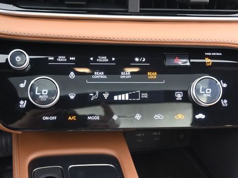 New 2026 INFINITI QX60 Autograph w/ Dark Cargo Package image 24