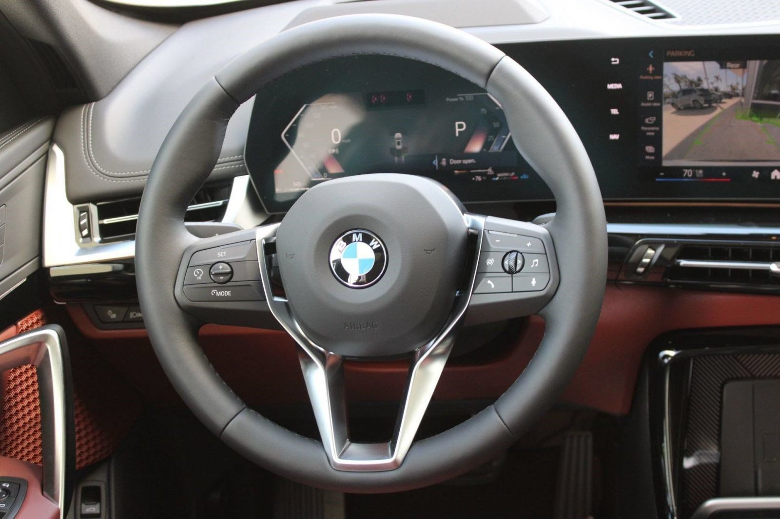 Used 2026 BMW X1 xDrive28i w/ Technology Package AWD/4WD image 11