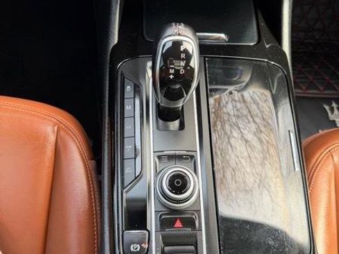 Used 2017 Maserati Levante image 29