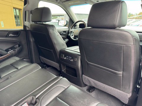 Used 2020 Chevrolet Suburban LT AWD/4WD image 21
