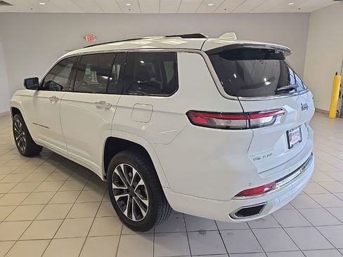 Used 2021 Jeep Grand Cherokee L Overland w/ Luxury Tech Group IV image 6