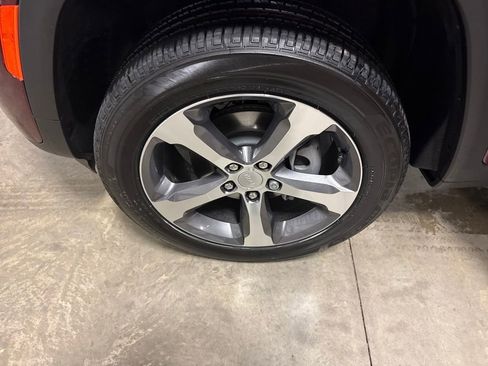 New 2026 Jeep Grand Cherokee Limited image 27