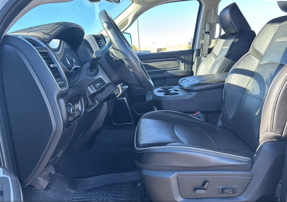 Used 2023 RAM 2500 Laramie AWD/4WD image 5