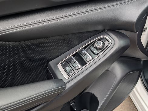 Used 2023 Subaru Ascent Limited image 19