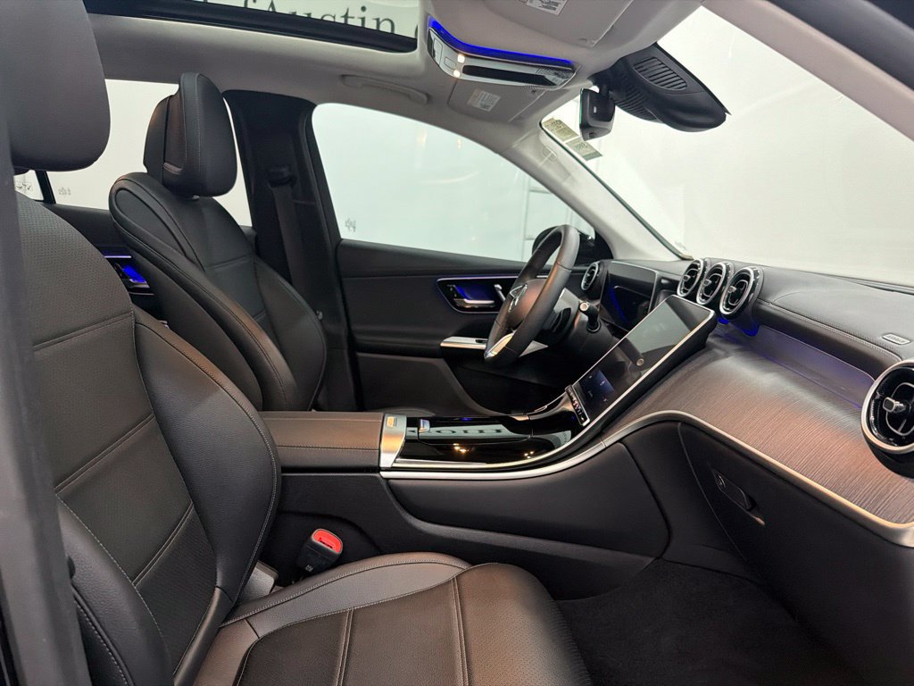 Certified 2024 Mercedes-Benz GLC 300 image 30