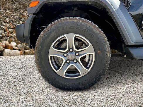 Used 2021 Jeep Wrangler Unlimited Sport S image 9