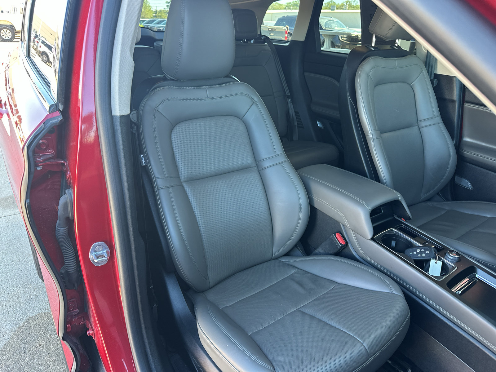 Used 2024 Lincoln Corsair Reserve w/ Jet Appearance Package AWD/4WD image 30