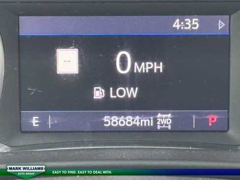 Used 2021 GMC Acadia SLT w/ LPO, Floor Liner Package image 13