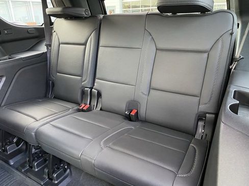Used 2021 GMC Yukon Denali w/ Denali Premium Package image 36