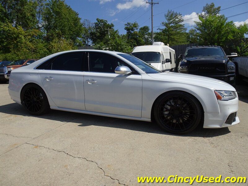 Used 2015 Audi S8 w/ S8 Driver Assistance Package AWD/4WD image 5