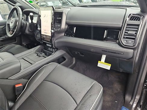 New 2026 RAM 2500 Limited image 17