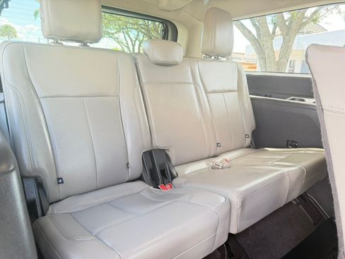 Used 2021 Ford Expedition Max XLT RWD image 25
