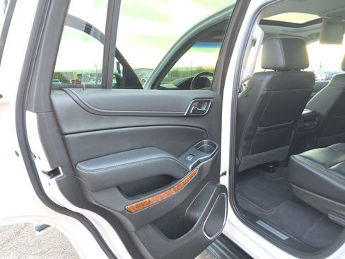 Used 2019 Chevrolet Tahoe Premier AWD/4WD image 26