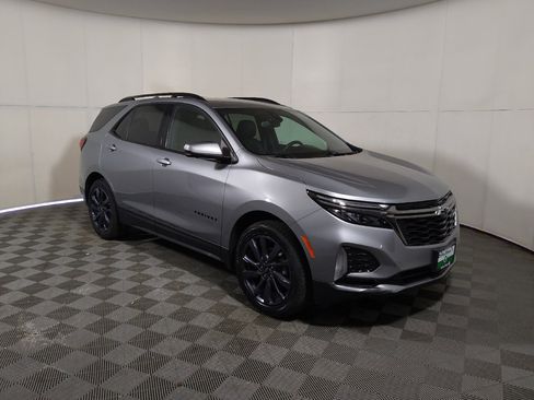 Used 2023 Chevrolet Equinox RS w/ RS Leather Package FWD image 13