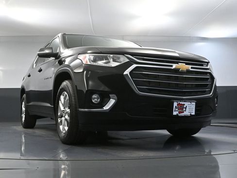 Used 2021 Chevrolet Traverse LT AWD/4WD image 59